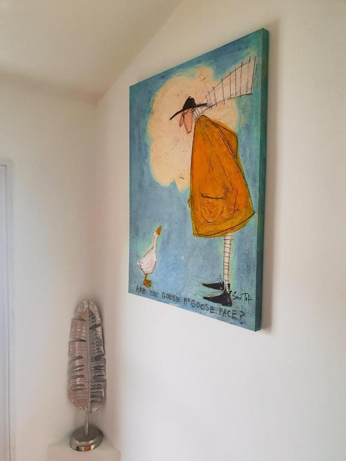 Apartment Cosy 2 Bedroom House Sleeps 6 - With Free Wifi & Garden By Roost Reading